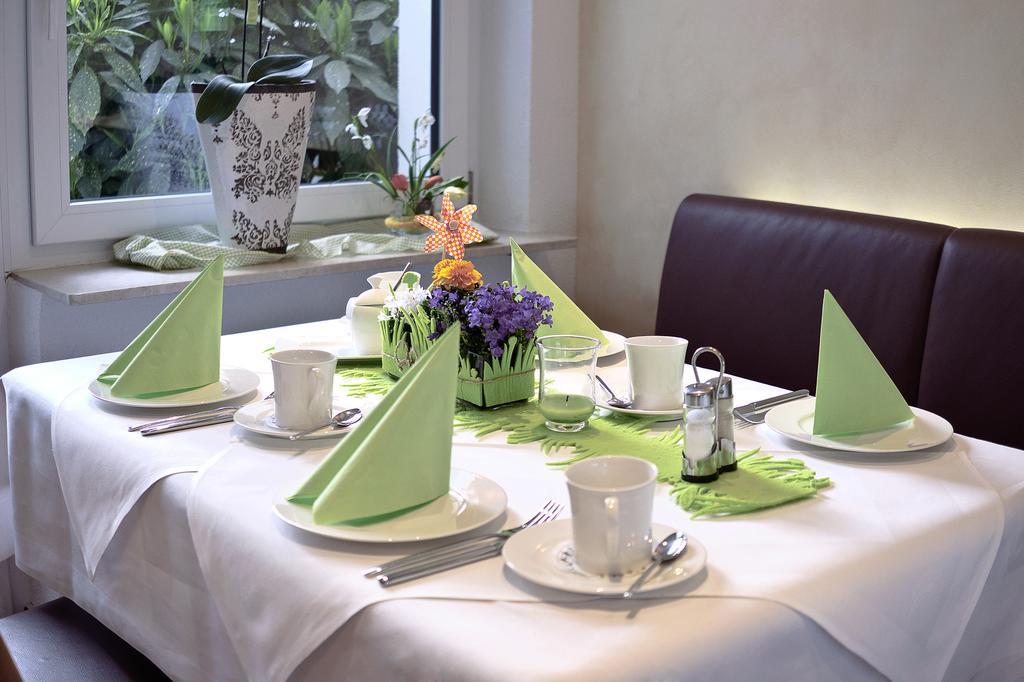 Hotel Elysee Seligenstadt Exterior photo